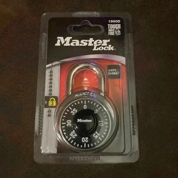 Master Lock Padlock NWT - Picture 1 of 4